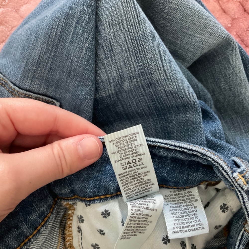 Lucky Brand Lolita Skinny Jeans - Light Wash - Size 4 - Picture 5 of 8